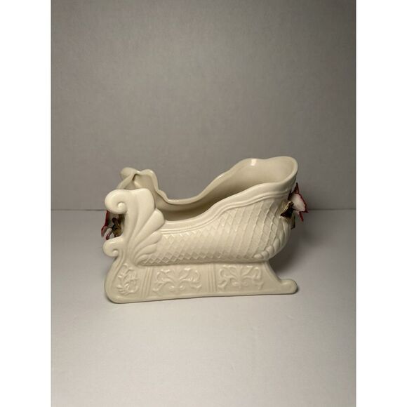 Santa's Sleigh Christmas Poinsettia Flower Center Piece Candy Dish World Bazaars - Picture 4 of 12